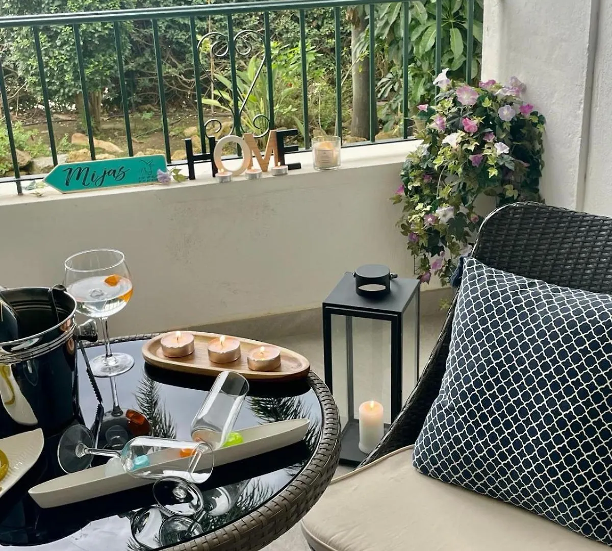 2 Bed Ground Floor Apartment With Pool & Parking La Cala De Mijas Španělsko
